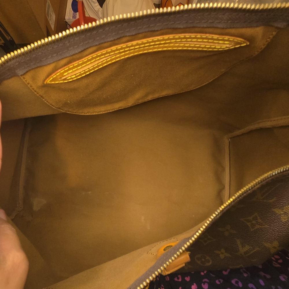 Authenthic Louis Vuitton Monogram Speedy 40. - Picture 12 of 16